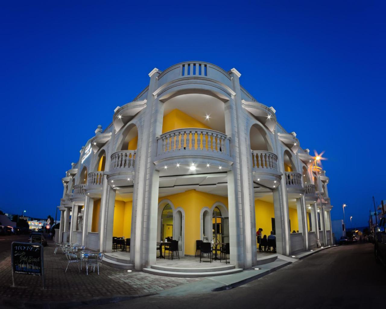 Hotel Salento Gold Beach Marina Di Pescoluse Exterior photo